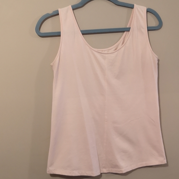 Light pink tank top - Picture 2 of 8